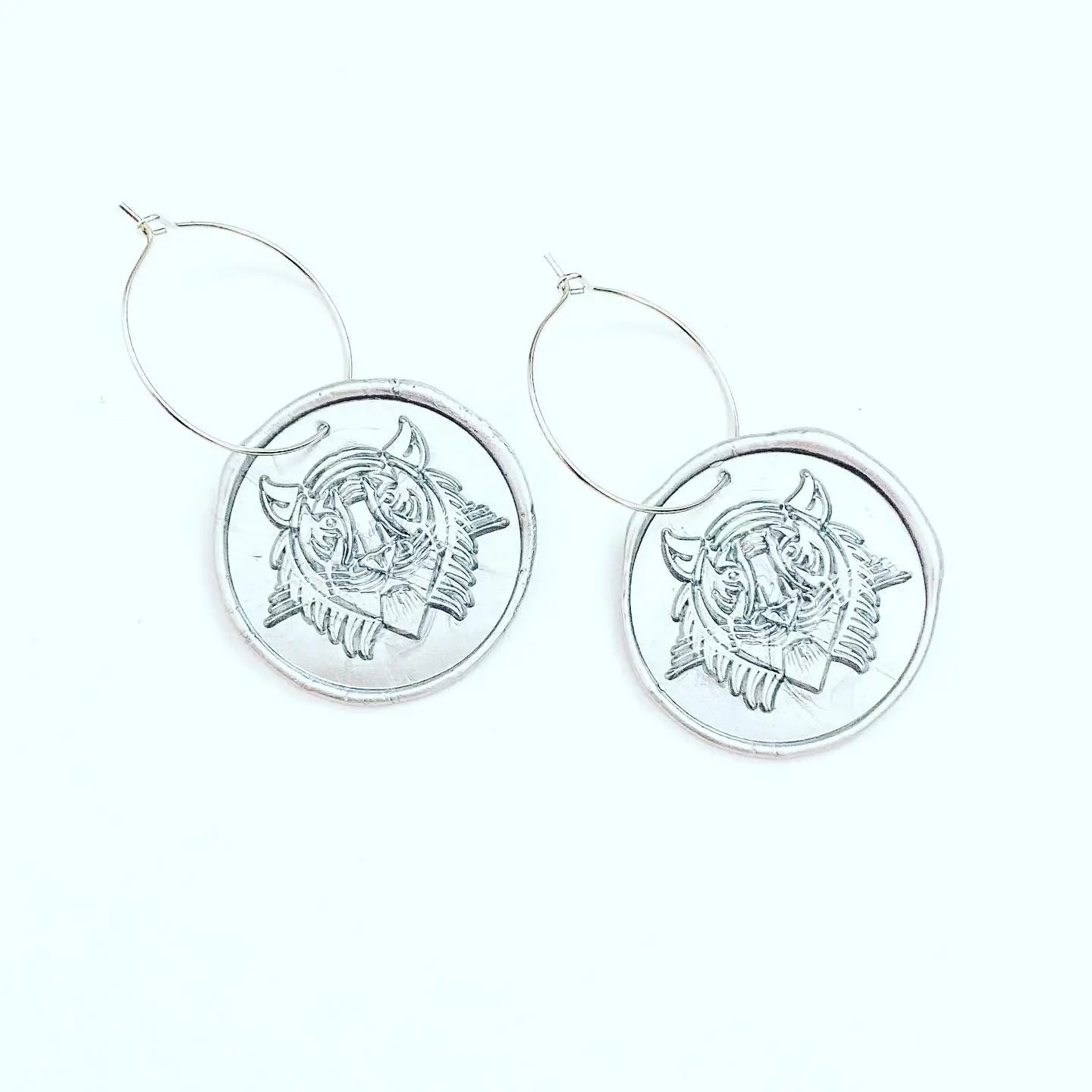 Silver Wax Seal Tiger Earrings