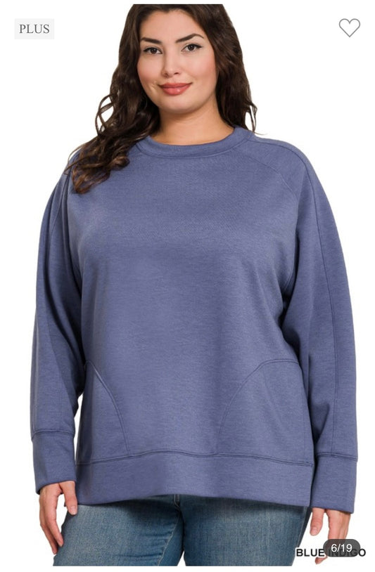 Round neck pullover