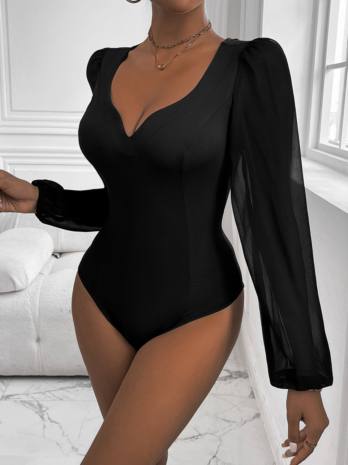 Sweetheart Neck Long Sleeve Bodysuit